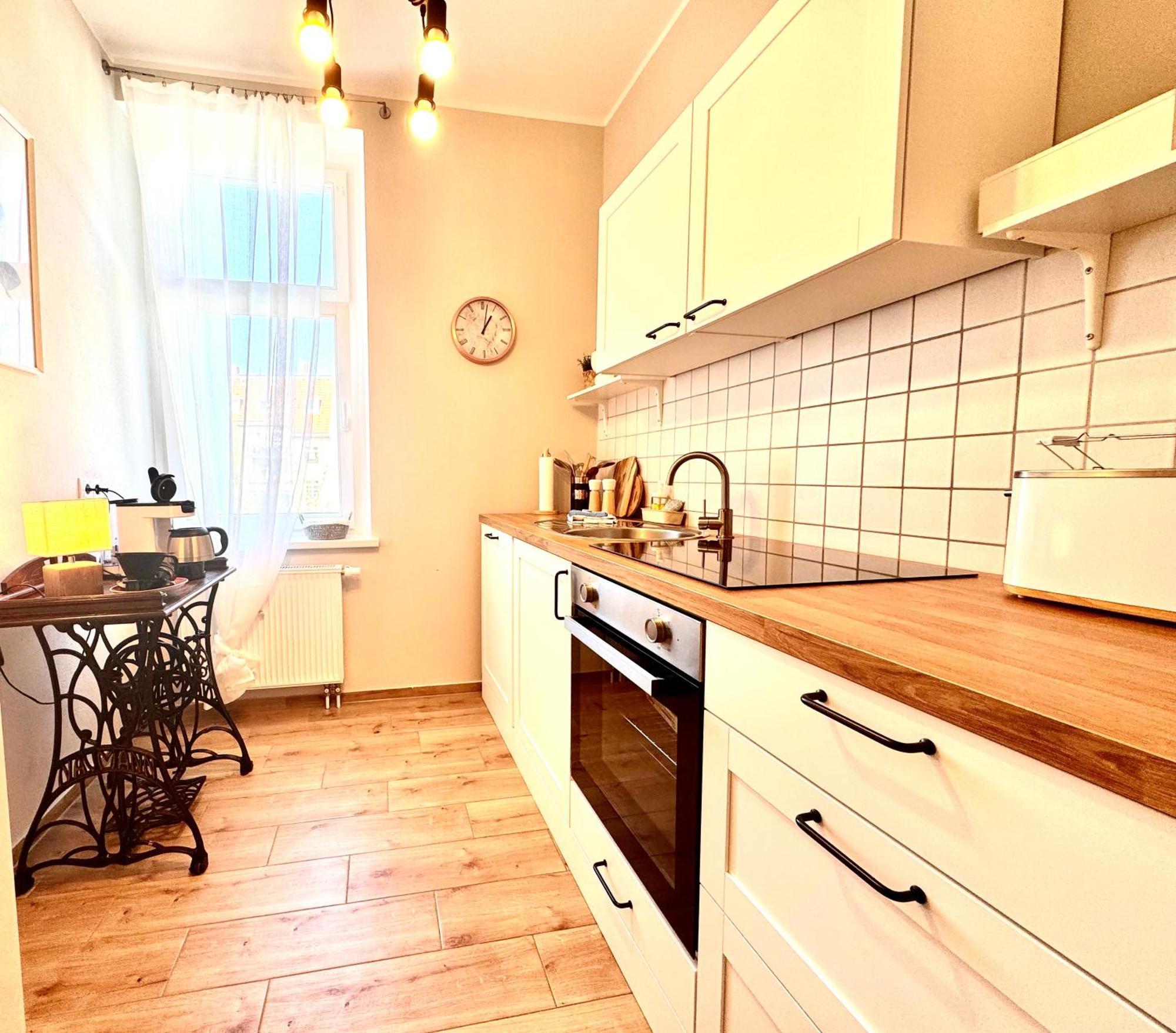 Bautzen Living Appartement - Zentrumslage Parkplatz Babybett Экстерьер фото