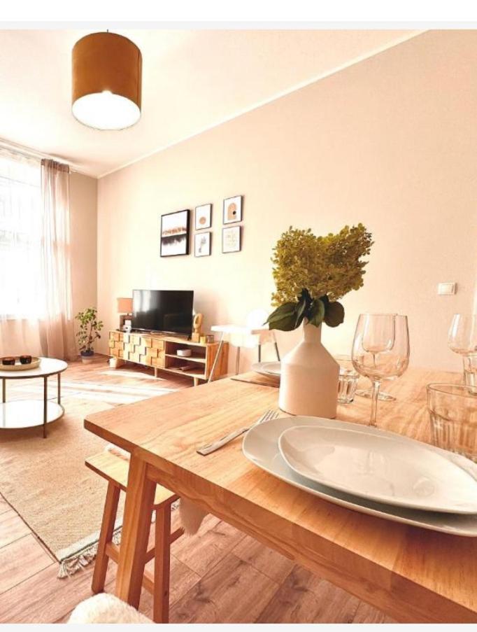 Bautzen Living Appartement - Zentrumslage Parkplatz Babybett Экстерьер фото